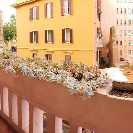 Trastevere Luxury Panoramic