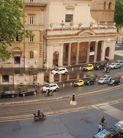 Trastevere Luxury Panoramic רומא